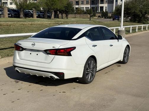 2024 Nissan Altima 2.5 SL