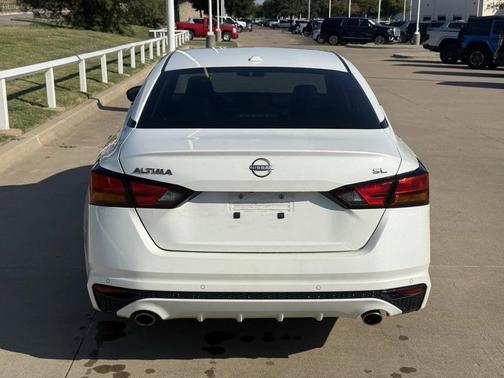 2024 Nissan Altima 2.5 SL