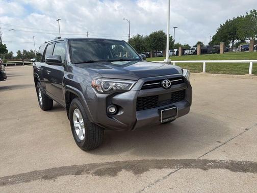 Magnetic Gray Metallic 2021 Toyota 4Runner SR5