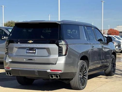 2026 Chevrolet Suburban High Country, 4WD