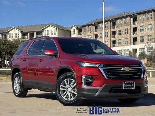 2023 Chevrolet Traverse LT Cloth