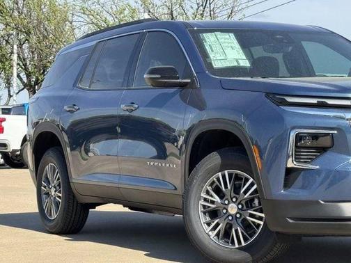 Lakeshore Blue Metallic 2026 Chevrolet Traverse LT