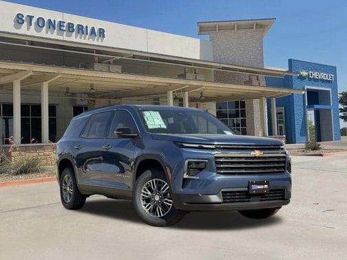 Lakeshore Blue Metallic 2026 Chevrolet Traverse LT