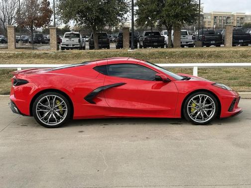 2024 Chevrolet Corvette Stingray w/2LT