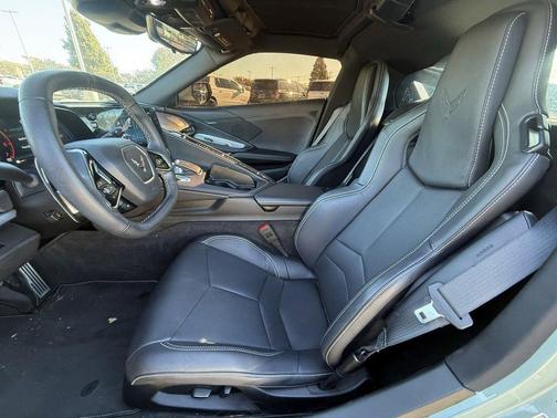 2024 Chevrolet Corvette Stingray w/1LT