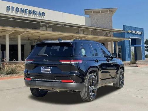 2023 Jeep Grand Cherokee Altitude