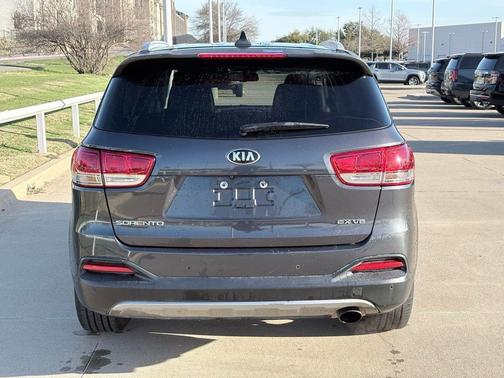 2017 Kia Sorento EX