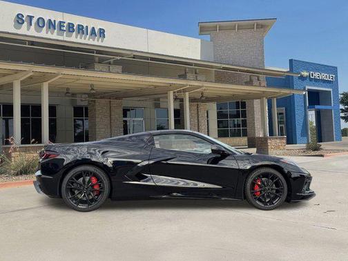2026 Chevrolet Corvette Stingray w/2LT