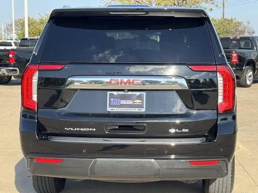 2022 GMC Yukon XL SLE