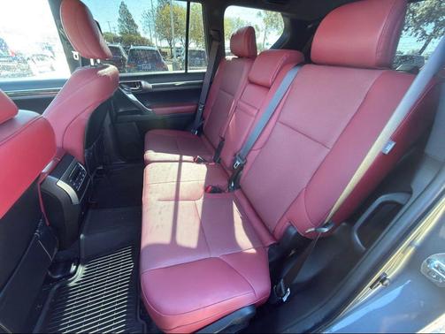 Nebula Gray Pearl 2023 Lexus GX 460 Premium