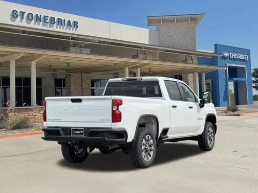 2025 Chevrolet Silverado 2500 Custom