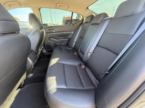 2022 Nissan Altima SR FWD