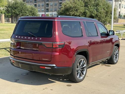 2022 Jeep Wagoneer Series III 4x4