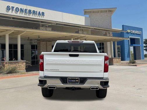 Summit White 2026 Chevrolet Silverado 1500 LT