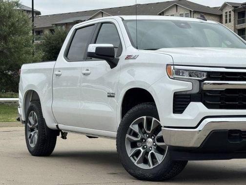 Summit White 2026 Chevrolet Silverado 1500 LT