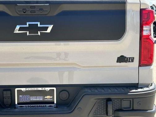White Sands 2026 Chevrolet Silverado 1500 ZR2