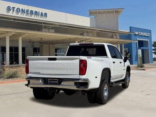 2026 Chevrolet Silverado 3500 WT