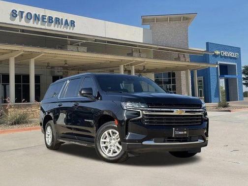 2023 Chevrolet Suburban LT