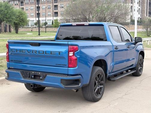 Glacier Blue Metallic 2023 Chevrolet Silverado 1500 Custom