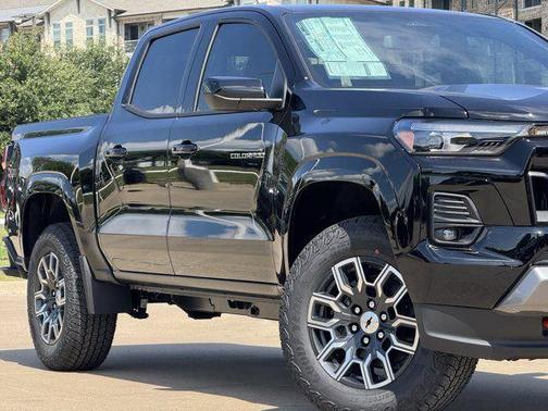 Black 2026 Chevrolet Colorado Z71