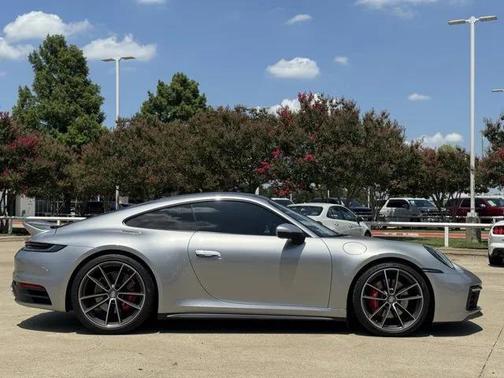 2021 Porsche 911 Carrera S
