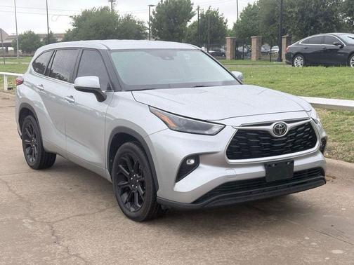 Celestial Silver Metallic 2023 Toyota Highlander L