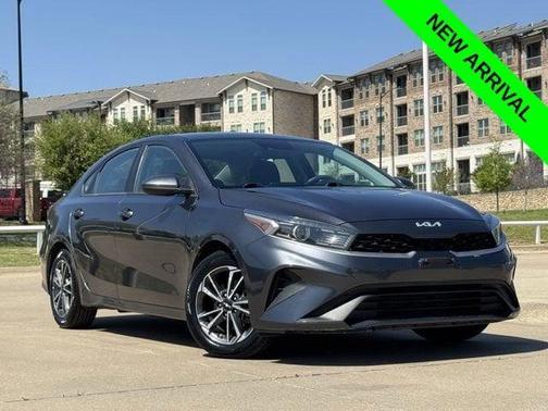 Gravity Gray 2022 Kia Forte LXS
