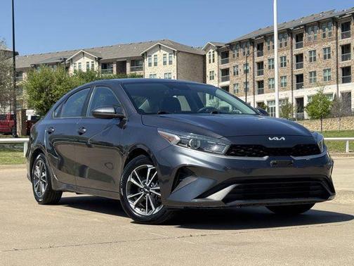 Gravity Gray 2022 Kia Forte LXS