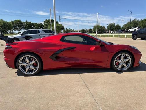Red Mist Metallic Tintcoat 2021 Chevrolet Corvette Stingray w/3LT