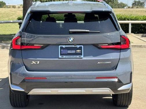 Gray 2025 BMW X1 xDrive28i