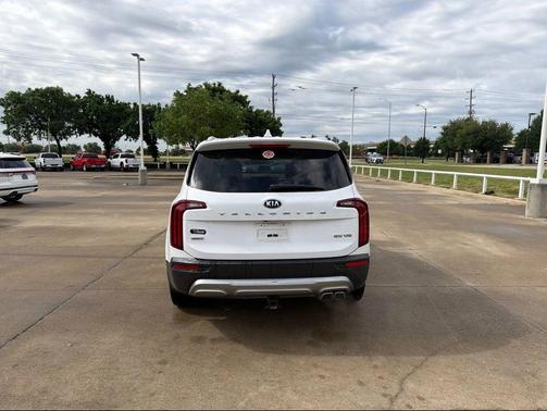 Glacial White Pearl 2021 Kia Telluride EX