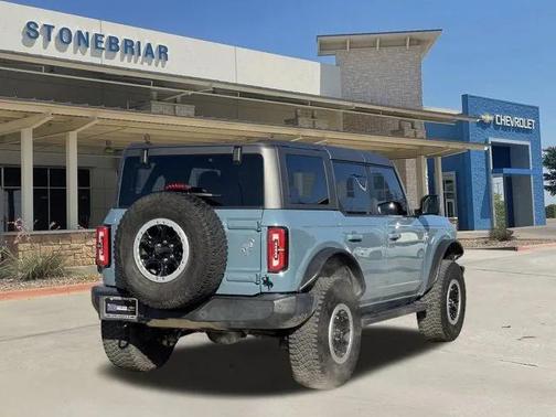 2022 Ford Bronco Outer Banks