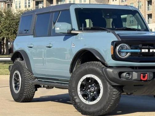 2022 Ford Bronco Outer Banks