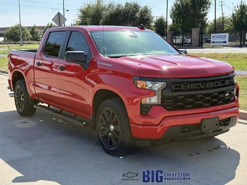 2023 Chevrolet Silverado 1500 Custom