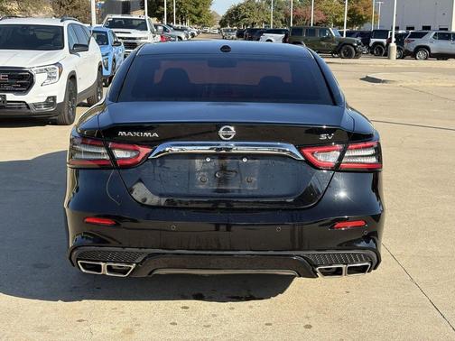 2022 Nissan Maxima SV Xtronic CVT