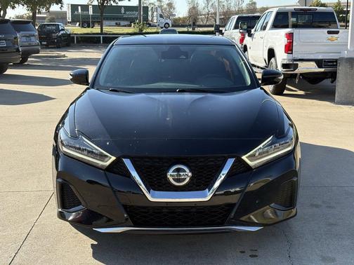 2022 Nissan Maxima SV Xtronic CVT