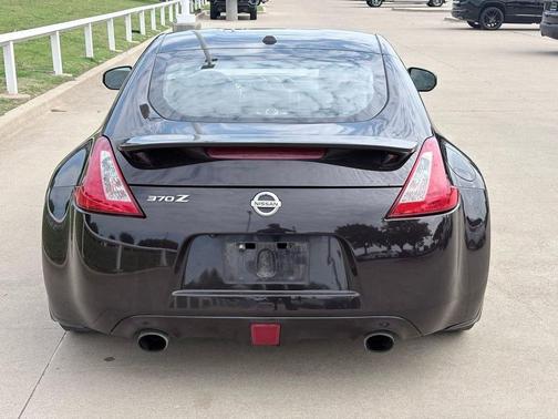 Black Cherry Metallic 2014 Nissan 370Z Touring