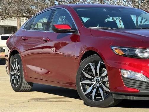 2023 Chevrolet Malibu FWD RS