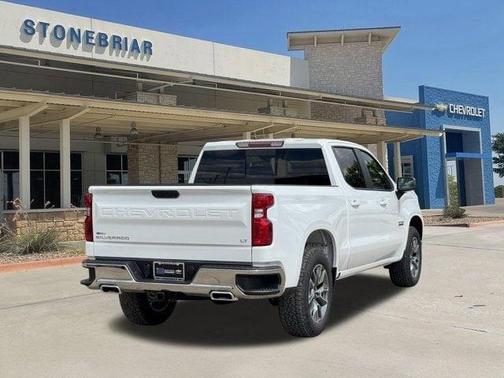 Summit White 2026 Chevrolet Silverado 1500 LT