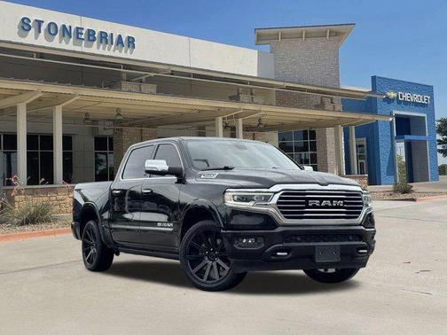 Diamond Black Crystal Pearlcoat 2020 RAM 1500 Longhorn