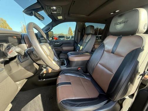 2022 Chevrolet Silverado 2500 High Country