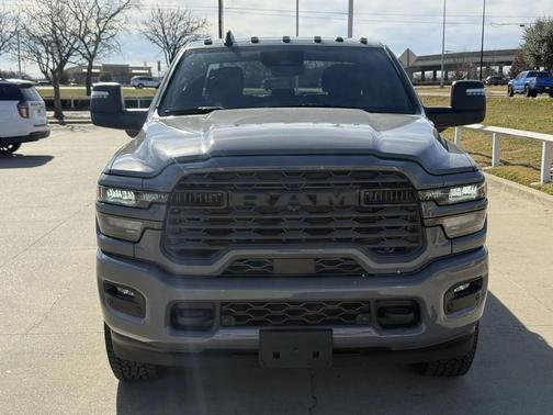2025 RAM 2500 Lone Star Crew Cab 4x4 6'4' Box