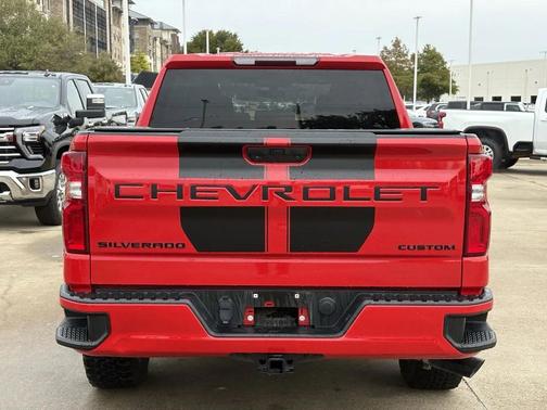 2021 Chevrolet Silverado 1500 Custom