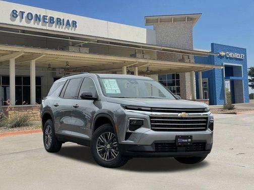 Sterling Gray Metallic 2026 Chevrolet Traverse LT