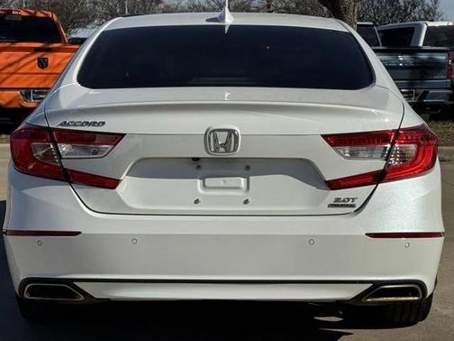 2020 Honda Accord Touring 2.0T