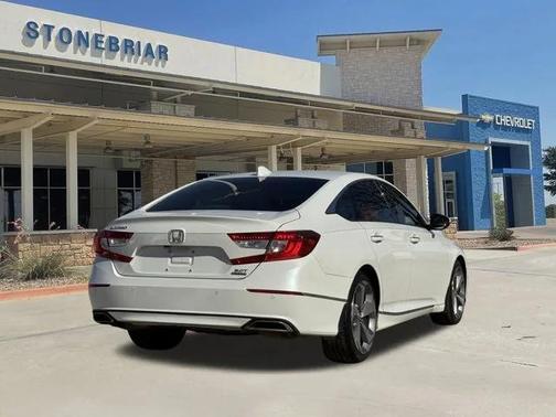 2020 Honda Accord Touring 2.0T