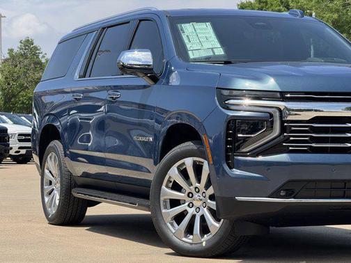 2025 Chevrolet Suburban Premier