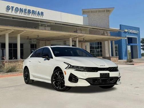 2023 Kia K5 GT-Line