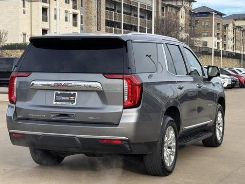 2021 GMC Yukon SLT