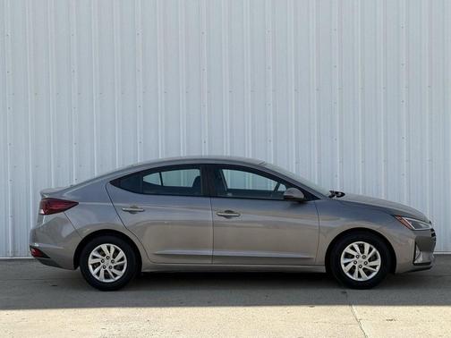 Fluid Metal 2020 Hyundai ELANTRA SE